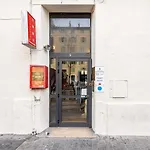Studio Travel, 120m Vieux-Port Clim Netflix Wifi